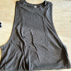 Gray tank top